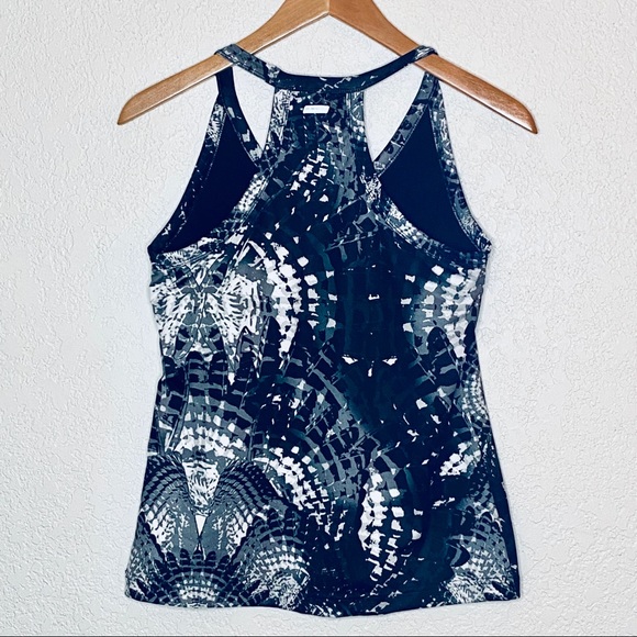 Danskin Now Yoga Workout Top w/ Builtin Support Black Gray Abstract 8-10 M - Picture 3 of 3